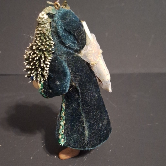 Hallmark Santa Ornament Trio - Hallmark FATHER CHRISTMAS Keepsake Ornament - Picture 12 of 14